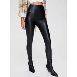 Wilfred Free Aritzia Daria Faux Leather Leggings Size S Black High Waisted Soft